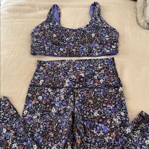 Lulu Floral Sports Bra and Leggings Set size 6, M